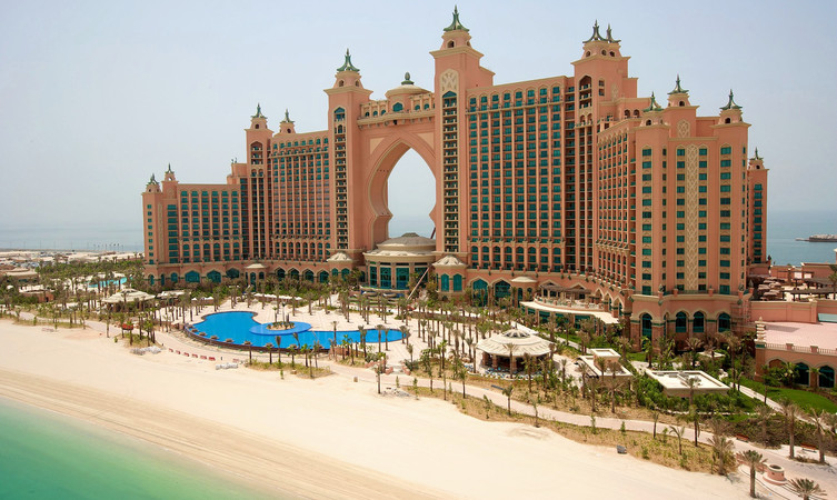 Atlantis Palm Hotel