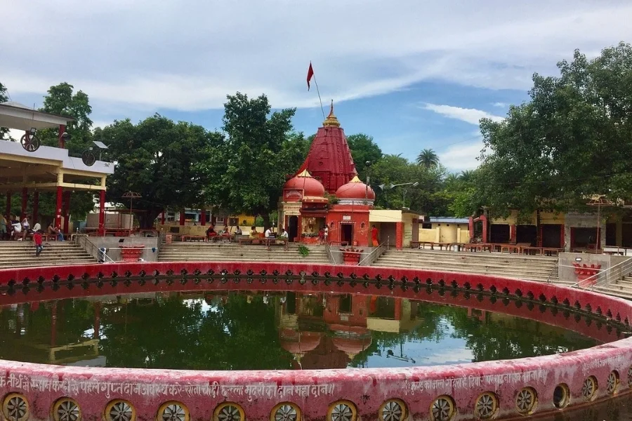 Naimisharanya Tour Package